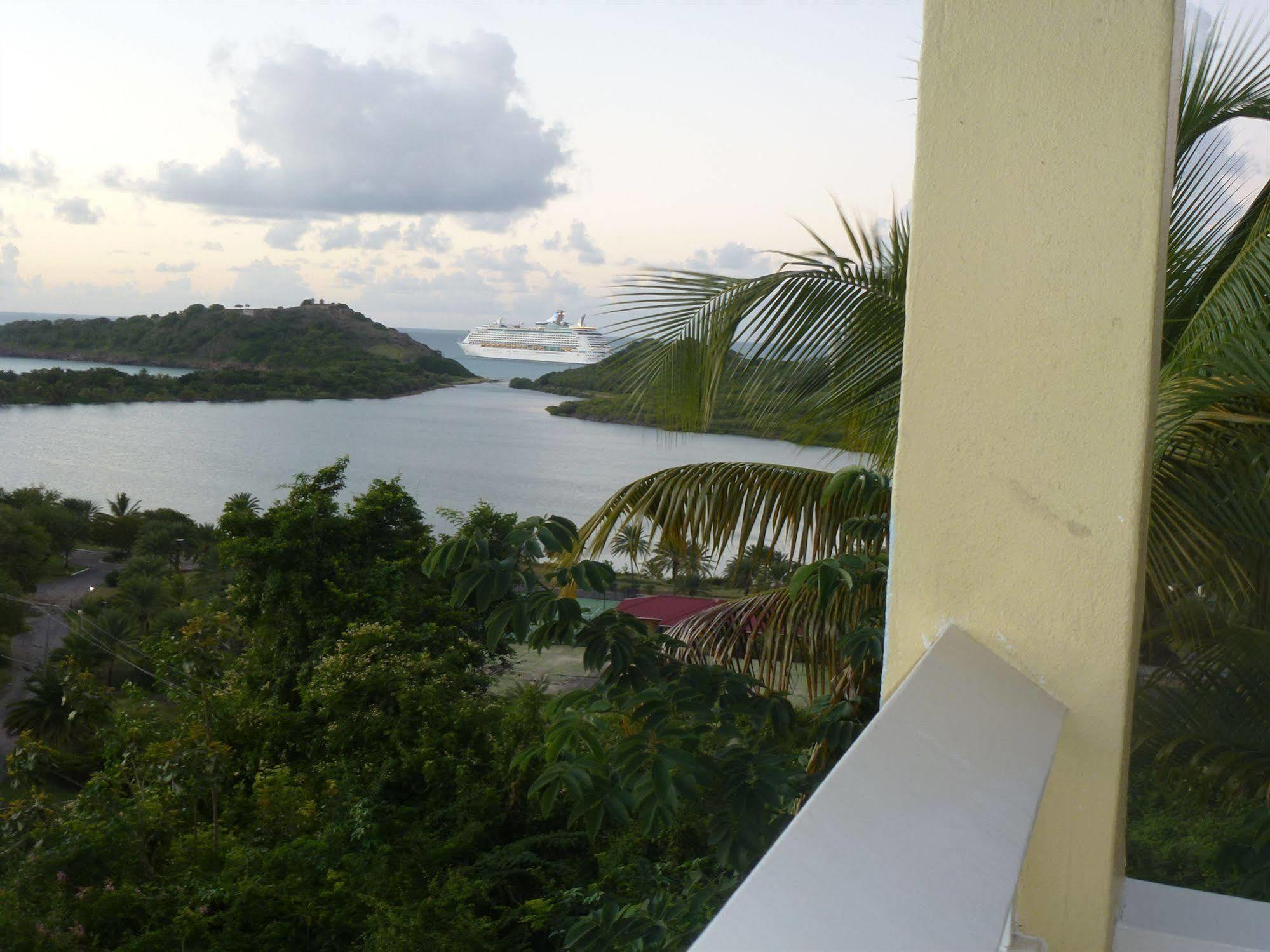 Inn La Galleria Five Islands Village Exterior photo